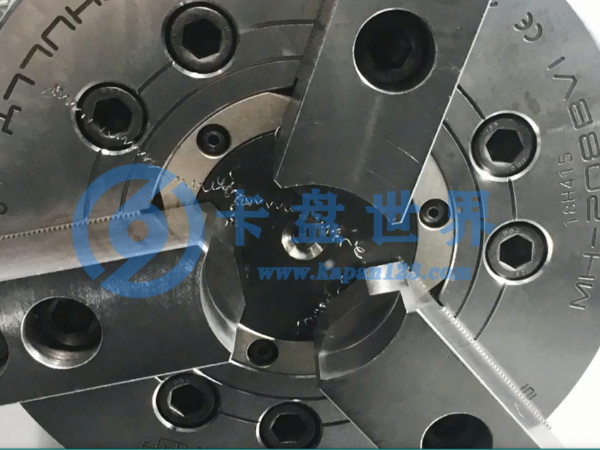 三爪卡盤如何正確修卡爪，（三爪卡盤如何正確修卡盤）